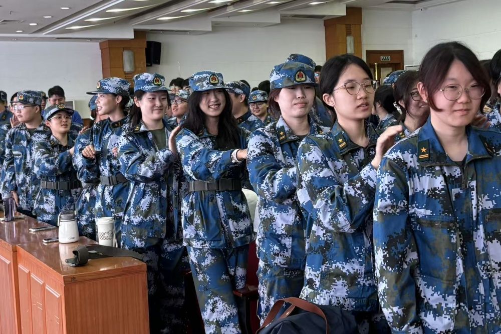 8心理健康_副本.jpg